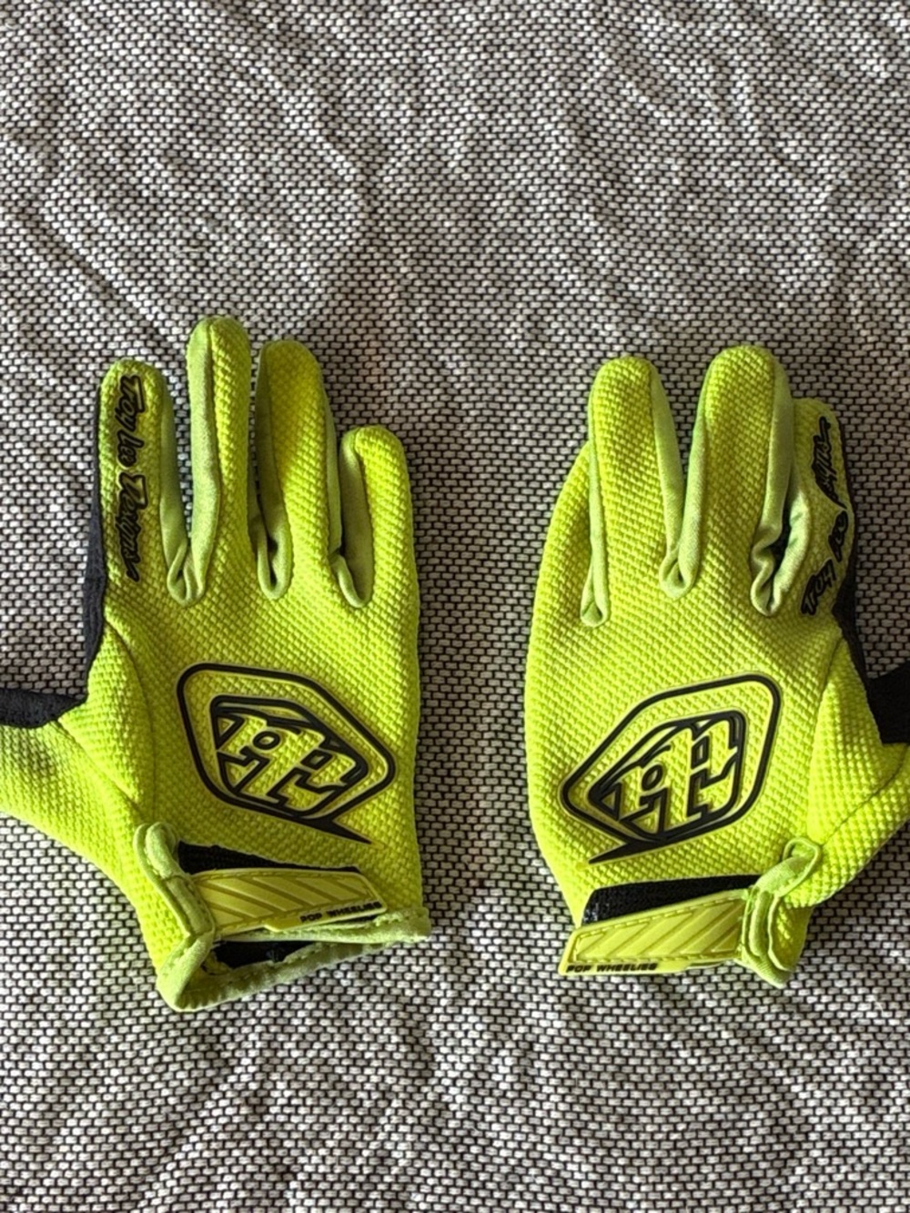 Troy Lee Designs Kids High-Visibility Yellow Mittens